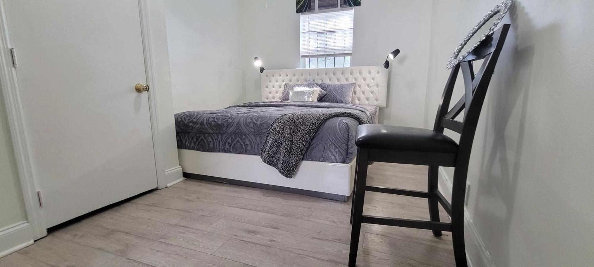 Large, Central, Lovely & Cozy 4Bed/2Bath - House By Everbank Stadium Джексонвілл Екстер'єр фото