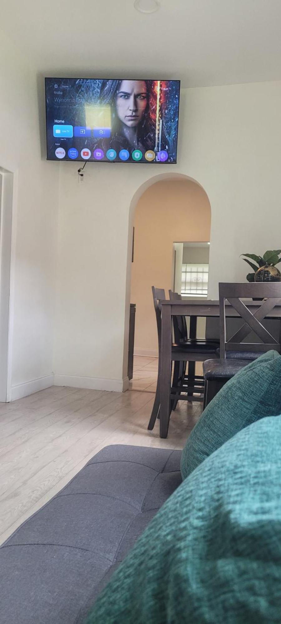 Large, Central, Lovely & Cozy 4Bed/2Bath - House By Everbank Stadium Джексонвілл Екстер'єр фото